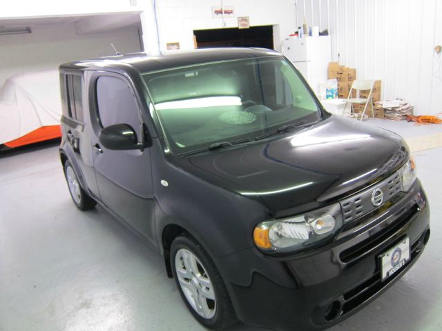 2009 Nissan cube 2dr Roadster 3.0L