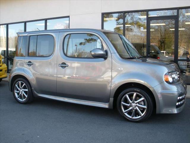 2009 Nissan cube Quad Cab Bighorn Edition