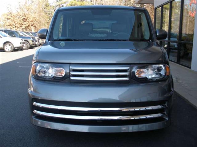 2009 Nissan cube Quad Cab Bighorn Edition