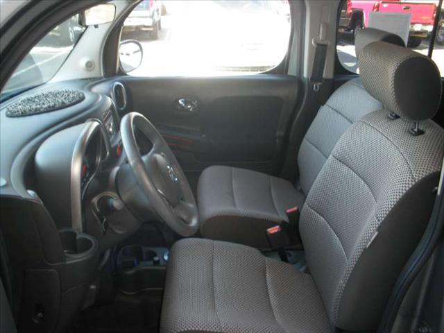 2009 Nissan cube Quad Cab Bighorn Edition