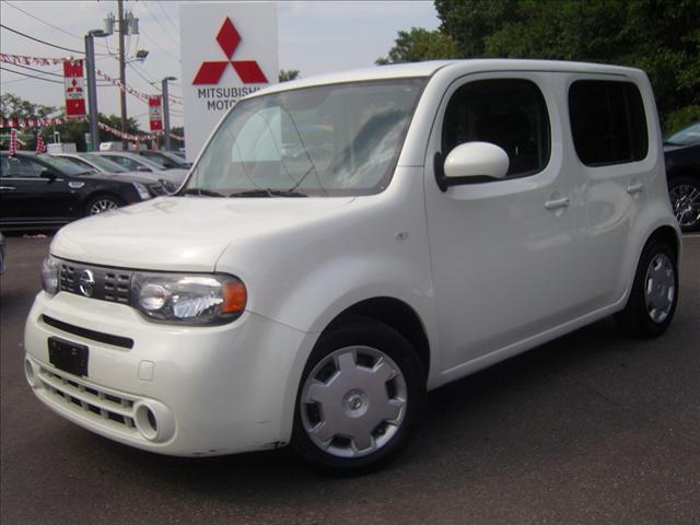 2009 Nissan cube Unknown