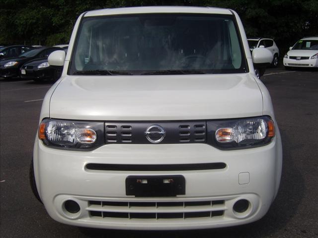 2009 Nissan cube Unknown