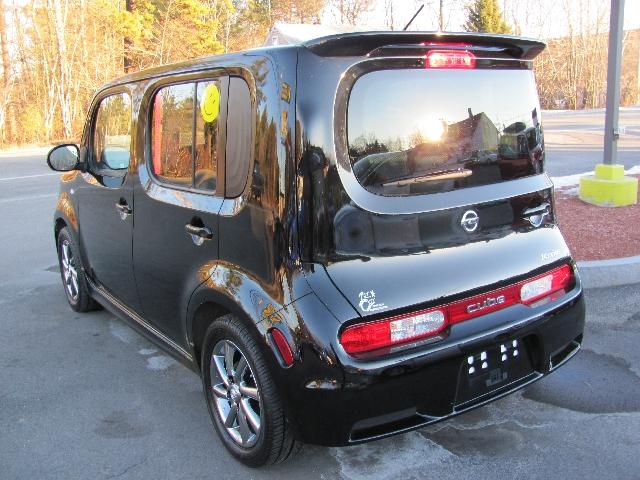 2009 Nissan cube Quad Cab Bighorn Edition