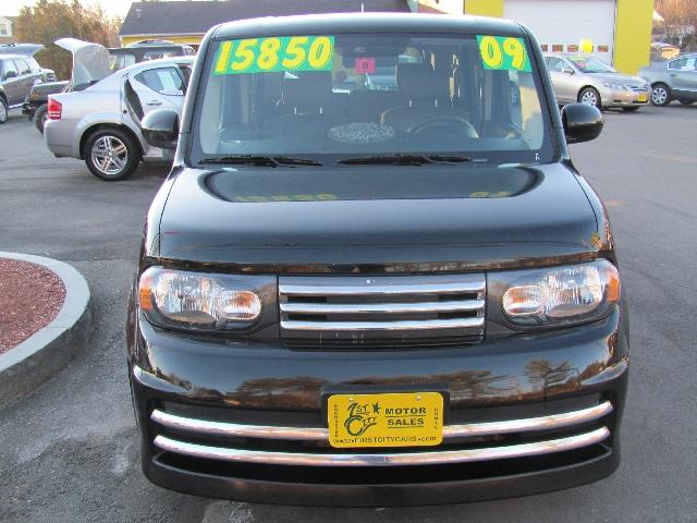 2009 Nissan cube Quad Cab Bighorn Edition