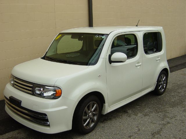 2009 Nissan cube 4dr 1500 SLT SUV