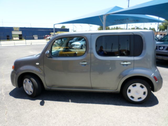 2009 Nissan cube E43