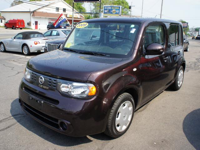 2009 Nissan cube W/T REG CAB