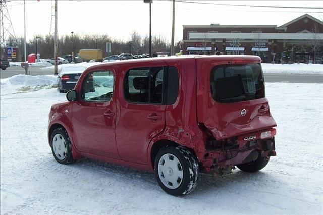 2009 Nissan cube Quad Cab Bighorn Edition