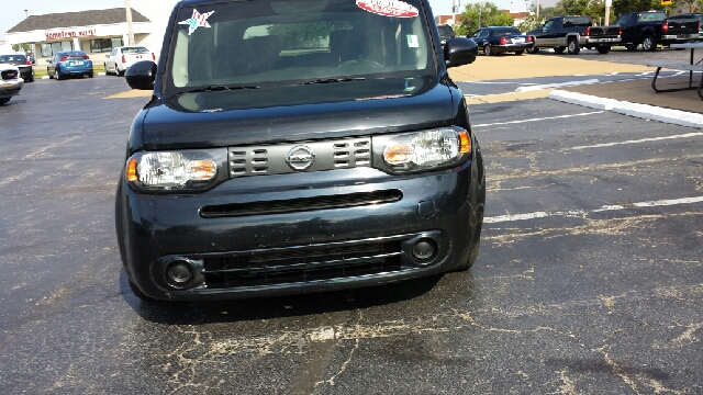 2010 Nissan cube 4dr 1500 SLT SUV