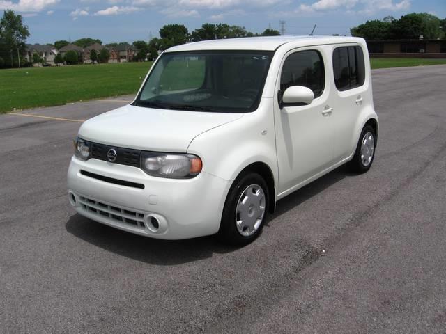 2011 Nissan cube W/T REG CAB