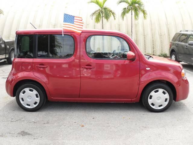 2011 Nissan cube Unknown