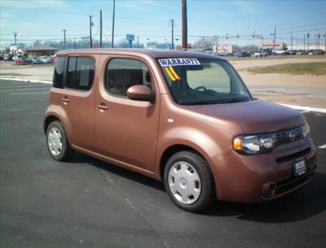 2011 Nissan cube Unknown