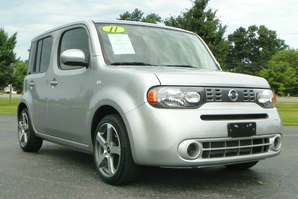 2011 Nissan cube E43