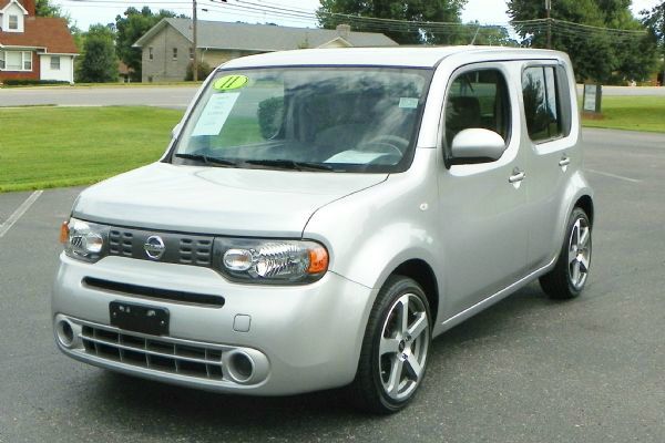 2011 Nissan cube E43