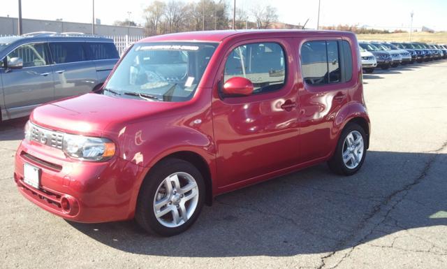 2011 Nissan cube E43