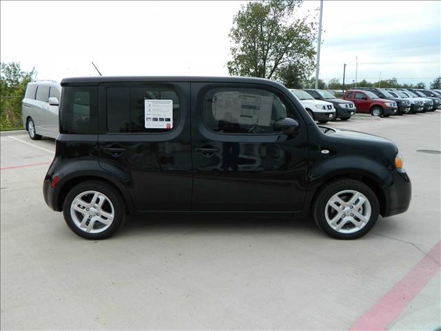 2013 Nissan cube 5dr Quattro AWD Auto