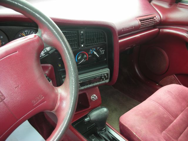 1995 Oldsmobile Achieva 4.4i AWD Sportpremium Pkg