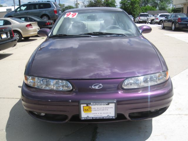 1999 Oldsmobile Alero Standard 4X4 Hardtop