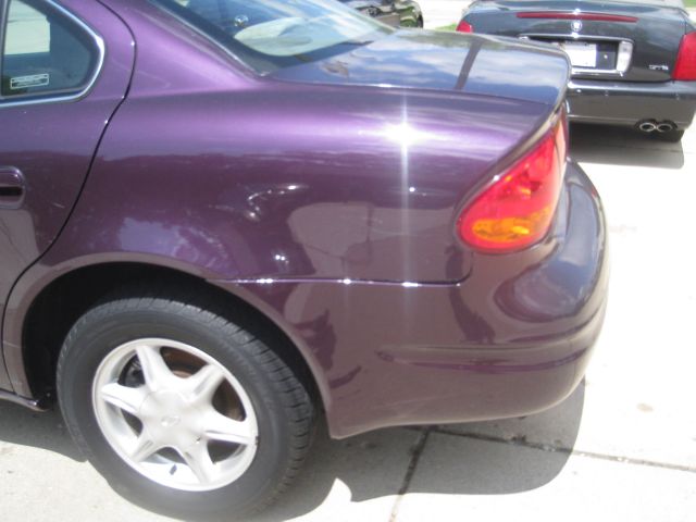 1999 Oldsmobile Alero Standard 4X4 Hardtop