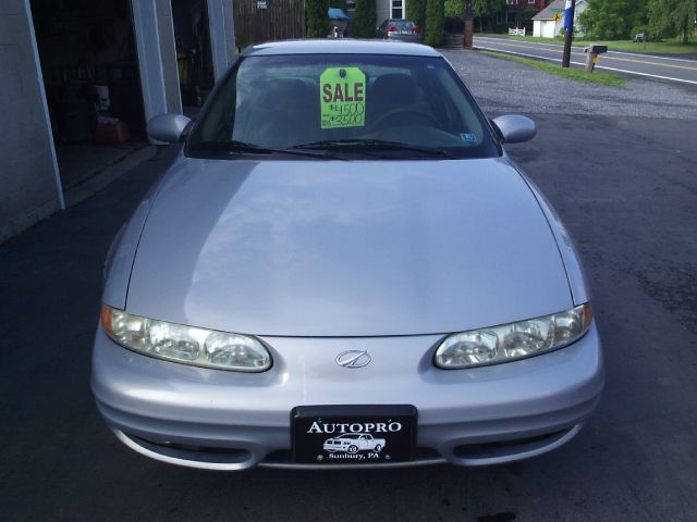 1999 Oldsmobile Alero Standard 4X4 Hardtop