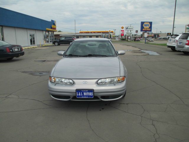 1999 Oldsmobile Alero Standard 4X4 Hardtop