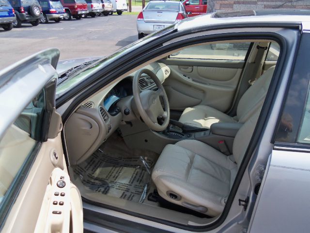 2000 Oldsmobile Alero 4dr Sdn I4 CVT 2.5 S Sedan