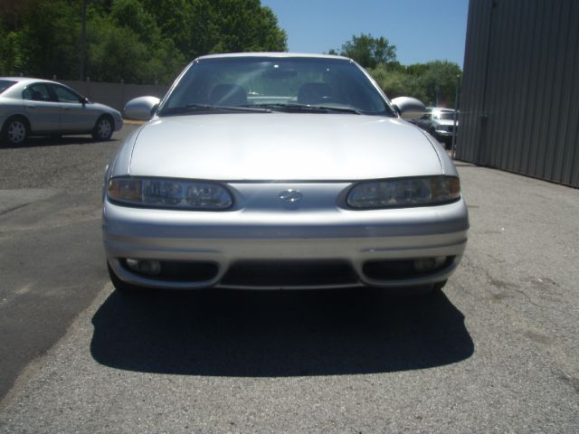 2001 Oldsmobile Alero 4dr Sdn I4 CVT 2.5 S Sedan