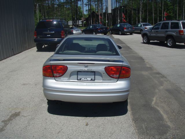 2001 Oldsmobile Alero 4dr Sdn I4 CVT 2.5 S Sedan