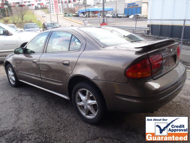 2001 Oldsmobile Alero S Sedan