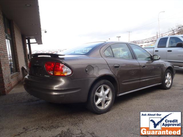 2001 Oldsmobile Alero S Sedan