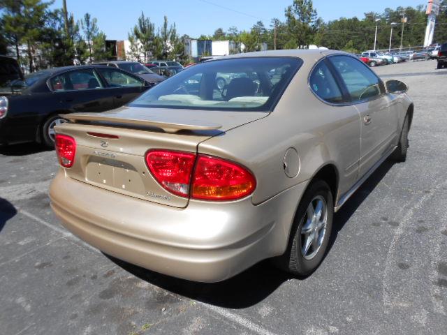 2001 Oldsmobile Alero S Sedan