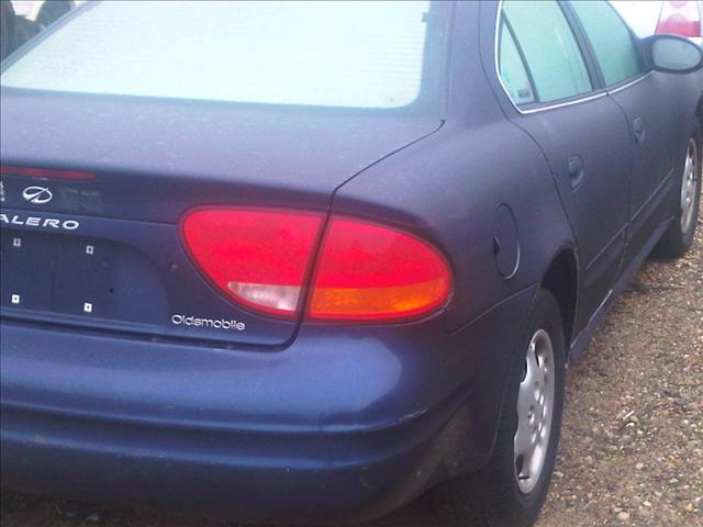 2001 Oldsmobile Alero S Sedan