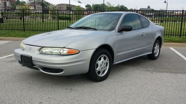 2001 Oldsmobile Alero S Sedan