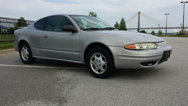 2001 Oldsmobile Alero S Sedan