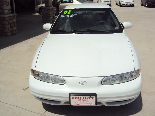 2001 Oldsmobile Alero 4dr Sdn I4 CVT 2.5 S Sedan