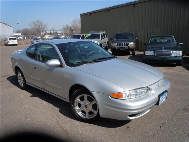 2001 Oldsmobile Alero FWD 4dr Sport