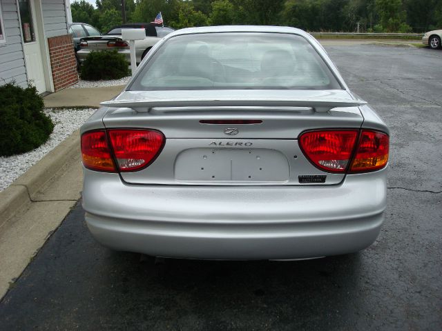 2002 Oldsmobile Alero 4dr Sdn I4 CVT 2.5 S Sedan