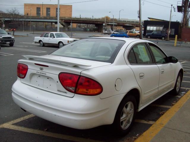 2003 Oldsmobile Alero Unknown