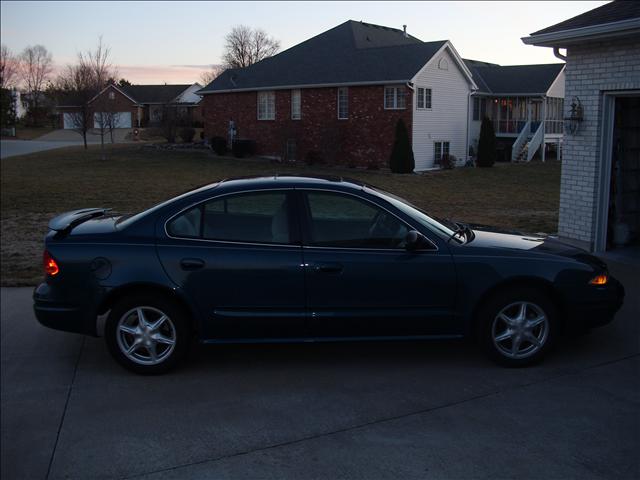 2003 Oldsmobile Alero S Sedan