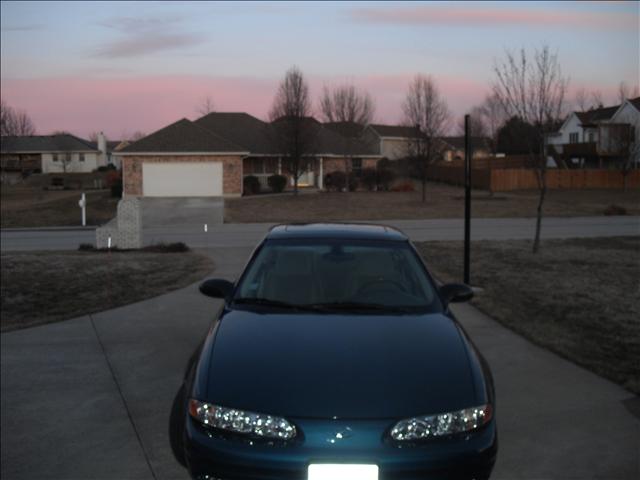 2003 Oldsmobile Alero S Sedan