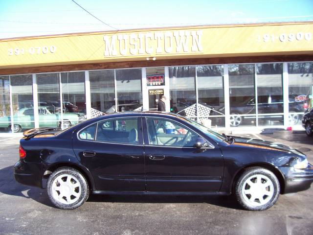 2003 Oldsmobile Alero FWD 4dr Sport