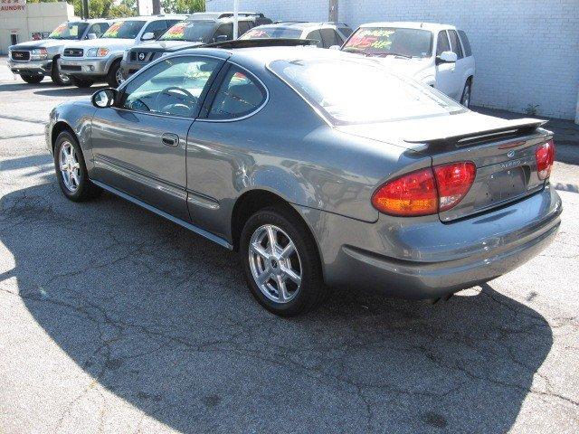 2003 Oldsmobile Alero XL Regcab Long Bed