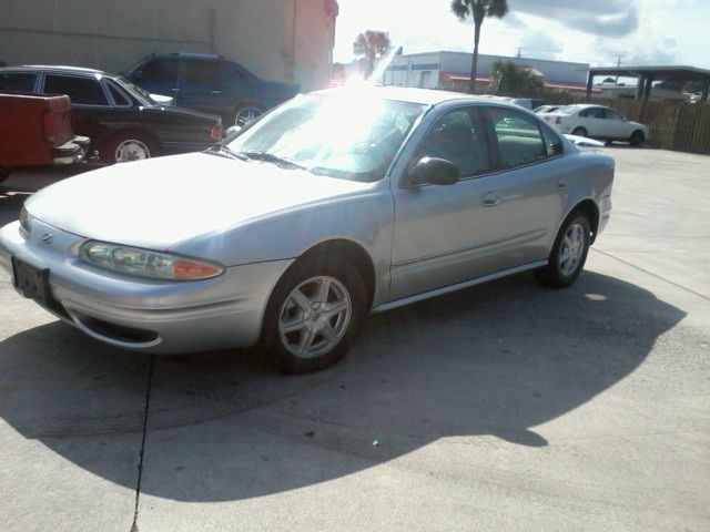 2004 Oldsmobile Alero Unknown