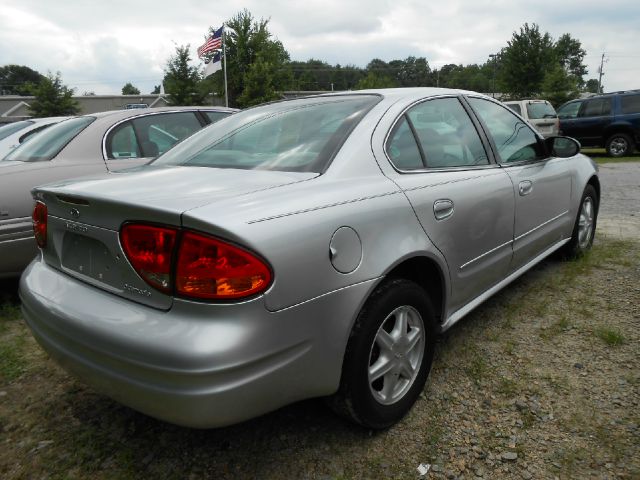 2004 Oldsmobile Alero Unknown