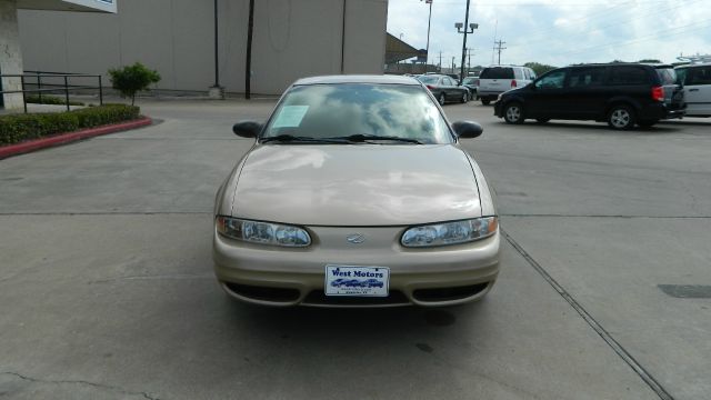 2004 Oldsmobile Alero ZR1 3ZR