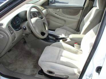 2004 Oldsmobile Alero Base