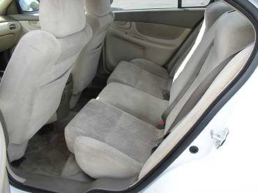 2004 Oldsmobile Alero Base