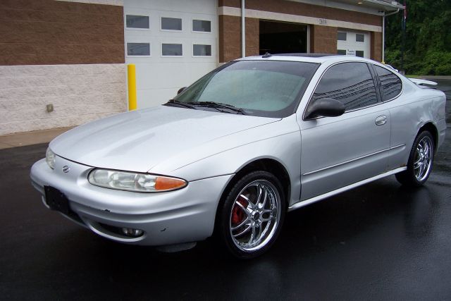 2004 Oldsmobile Alero ZR1 3ZR