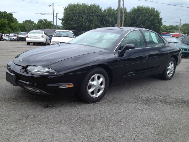 1995 Oldsmobile Aurora Base