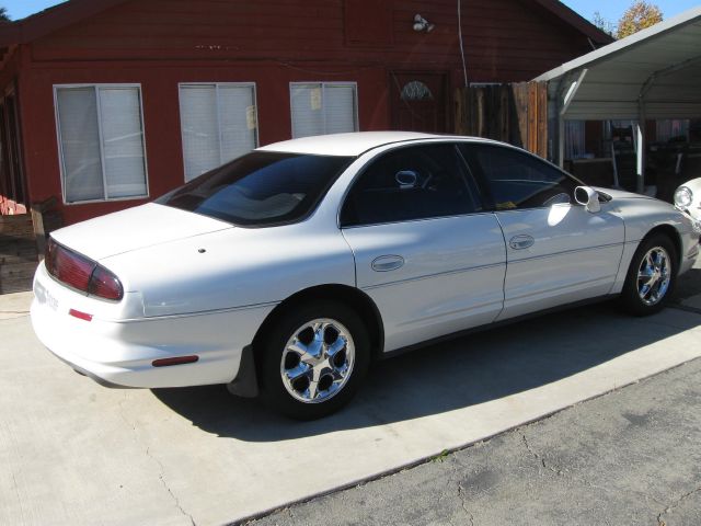 1999 Oldsmobile Aurora Base